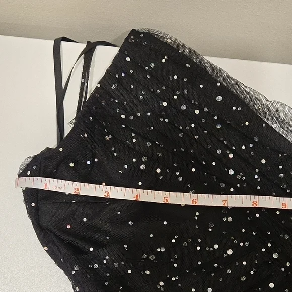 Glam Vanessa tulle Windsor Dress - Picture 10 of 14